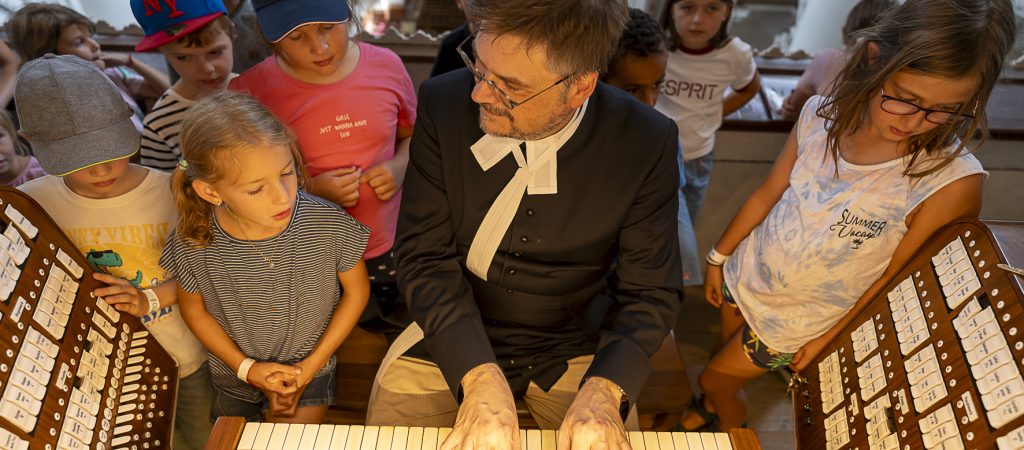 Junge Brucknertage 2024 - Bruckner:Vernetzt: Orgelführung mit Dr. Sonnleitner; Stift St. Florian, 22.08.2024; Foto: Günther Gröger ©groximages, Kultur- & Pressefotograf